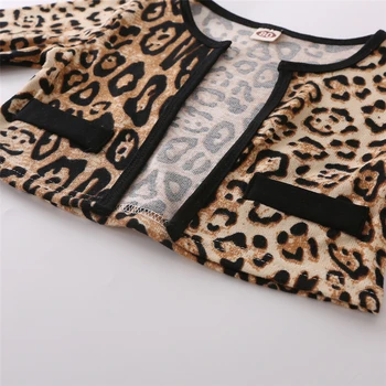 WenaZao Bērniem 2 Gab., Retro Stila Leopard Print Kleita Uzstādiet Apaļo Apkakli, garām Piedurknēm ar Īsām viengabala Svārki Modes Divas Kabatas Topcoat