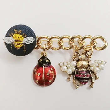 Korejas Roku darbs Vintage Rhinestone kristāla Pērle broša auduma Izšūta Emblēma Piespraudes Piespraudes Modes Rotaslietas Sieviete Piederumi